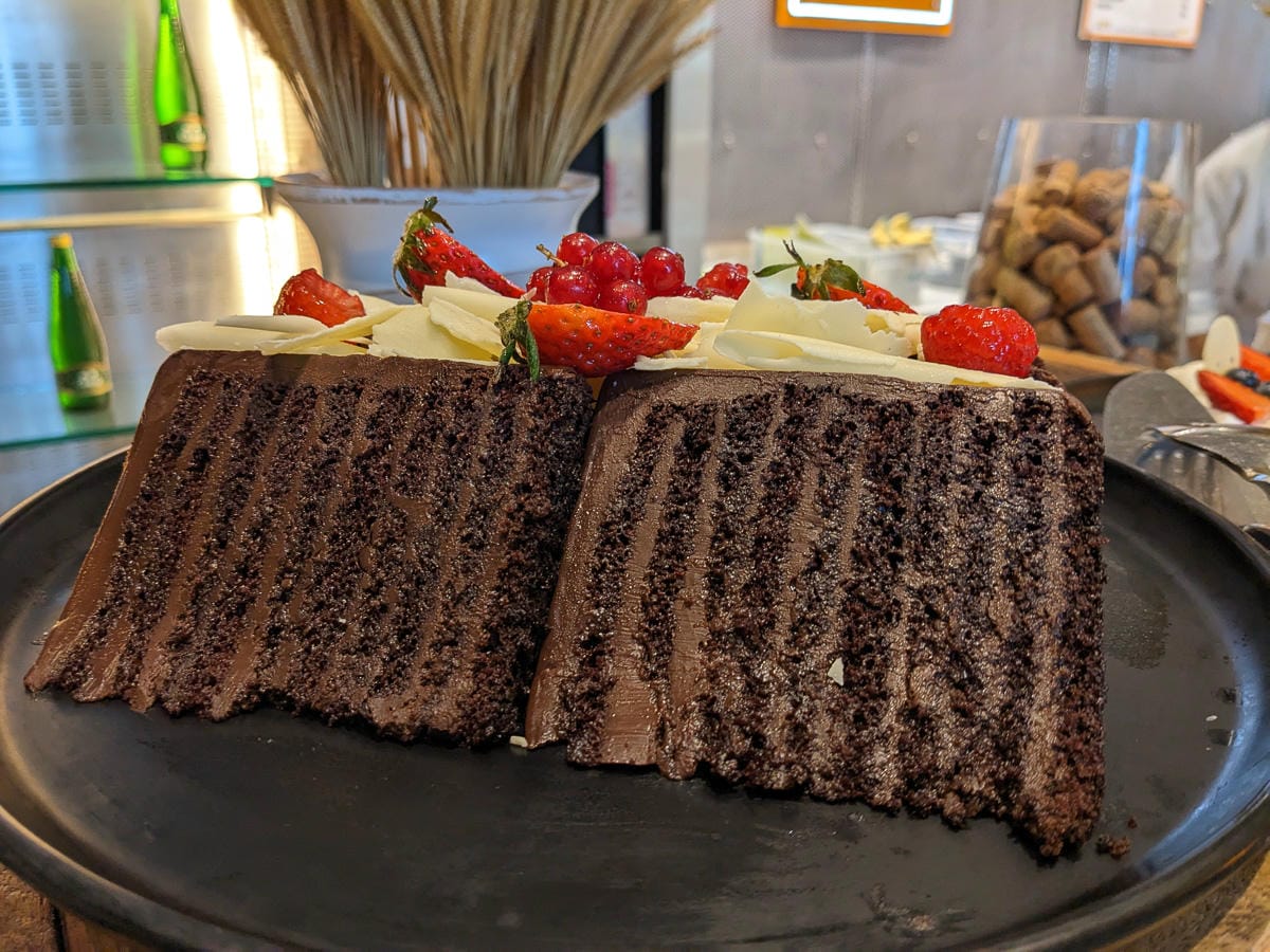 曼谷kitchen table w hotel飯店吃到飽推薦