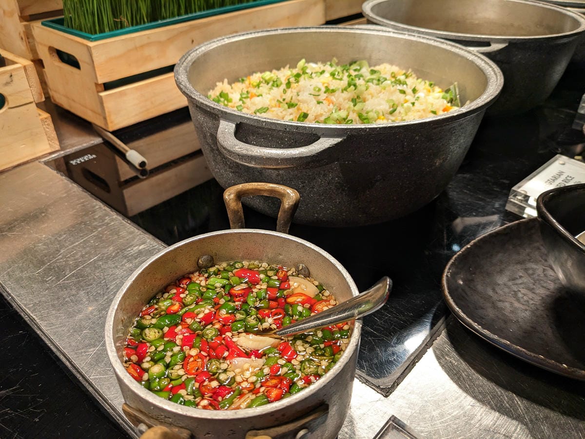 曼谷kitchen table w hotel飯店吃到飽推薦