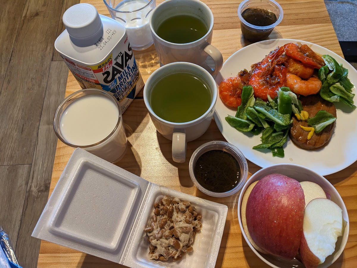 日本超商高蛋白飲料感想 - 第1張圖 日本超商高蛋白飲料感想