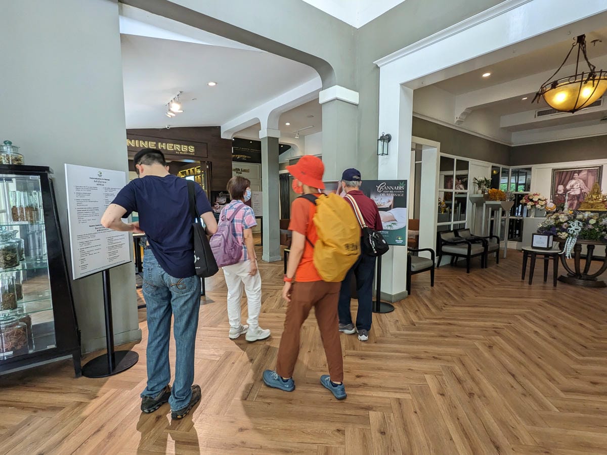 曼谷泰式按摩Health Land Sathon