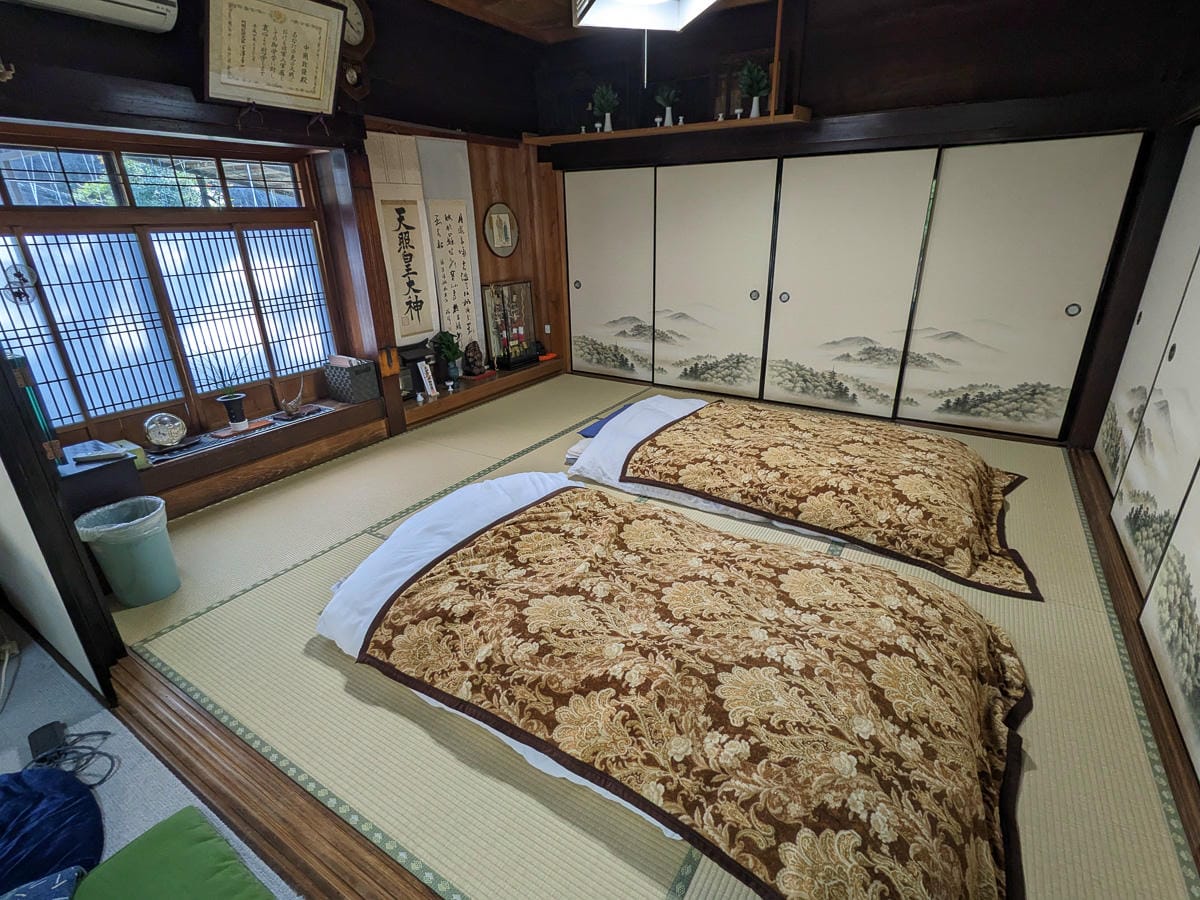 熊野古道小邊路鄉下住一晚｜農家民宿山本