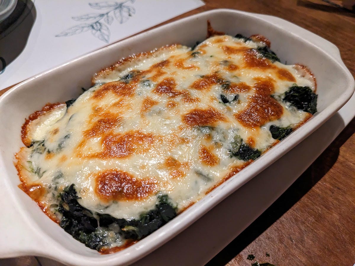 曼谷泰式餐酒館Charm Eatery Bar Sathon激推