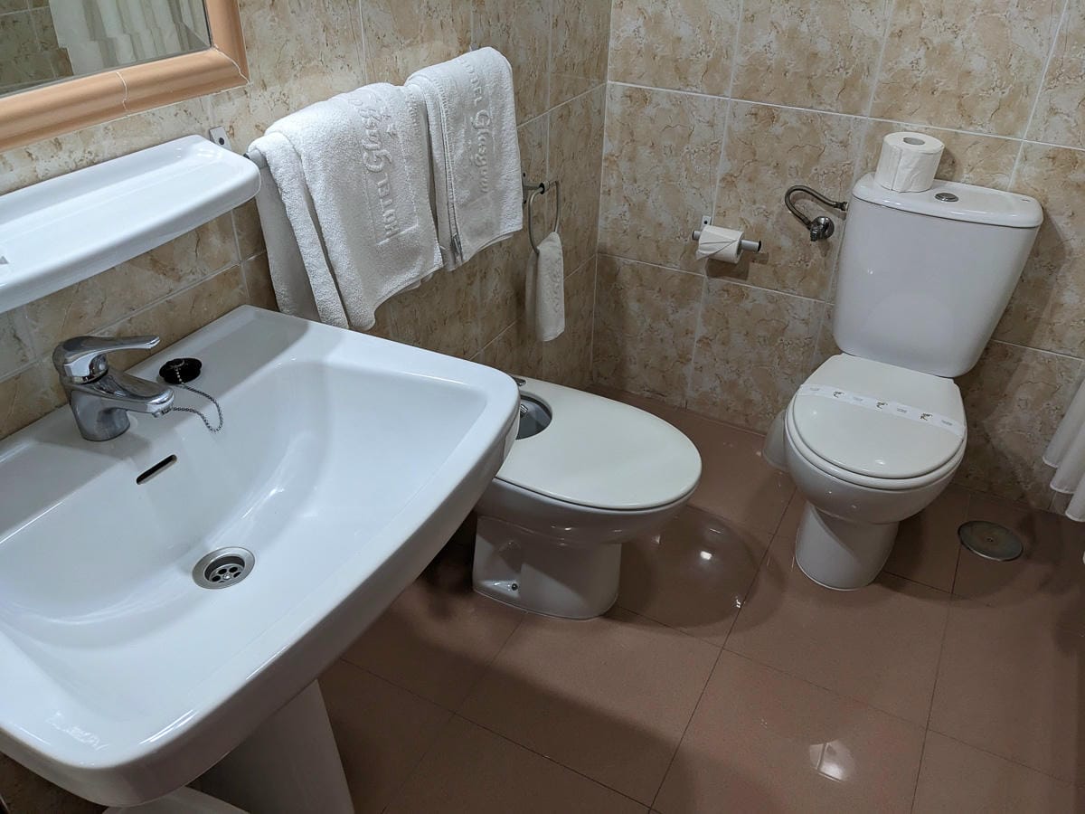 西班牙Hotel glasgow是Viladesuso最優質海灘飯店