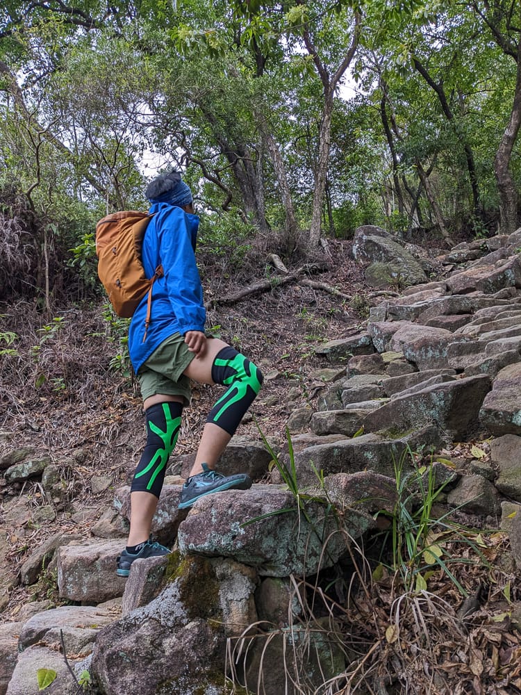 爬山護膝感想｜BODYVINE巴迪蔓超薄貼紮護膝