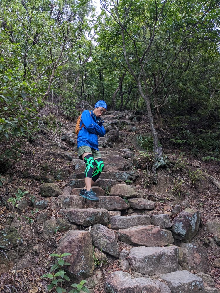 爬山護膝感想｜BODYVINE巴迪蔓超薄貼紮護膝