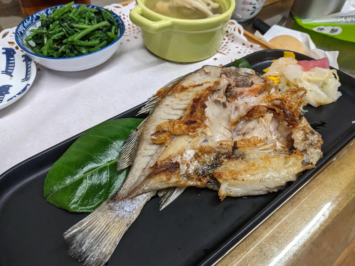 嘉明湖關山推薦秋香坊