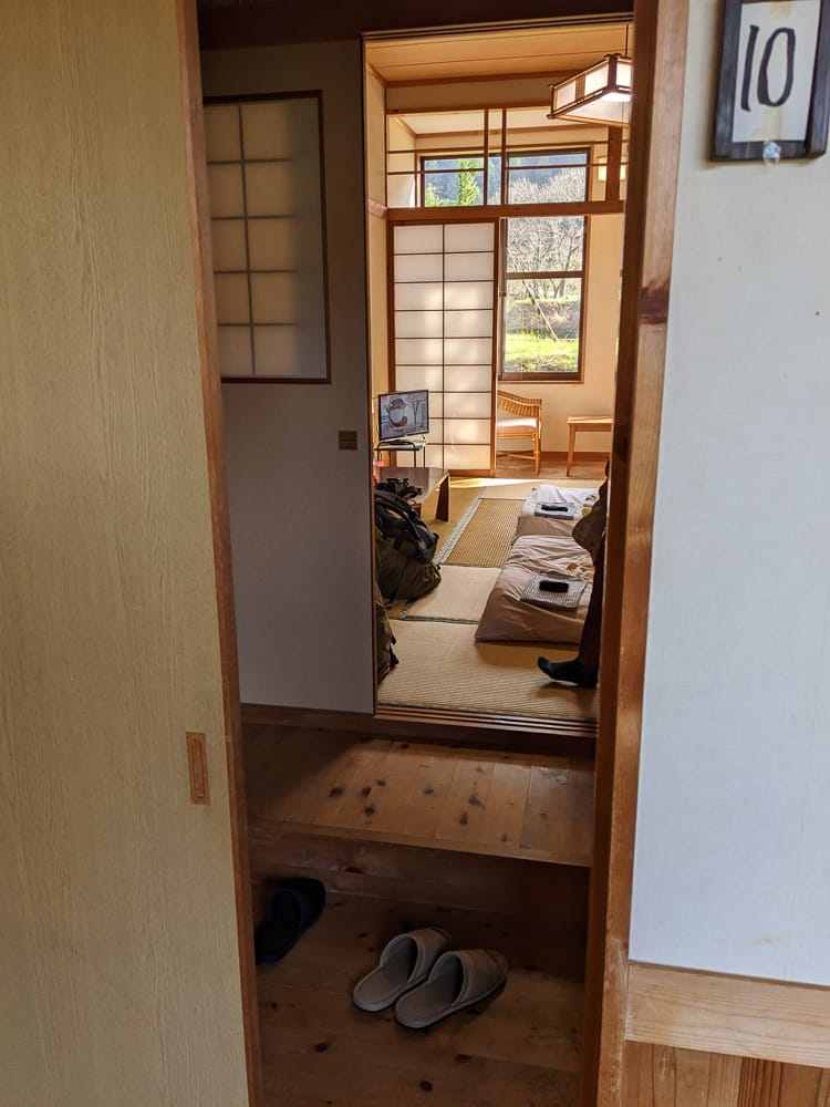 熊野古道大小雲取越｜小口自然之家日式校舍住一晚