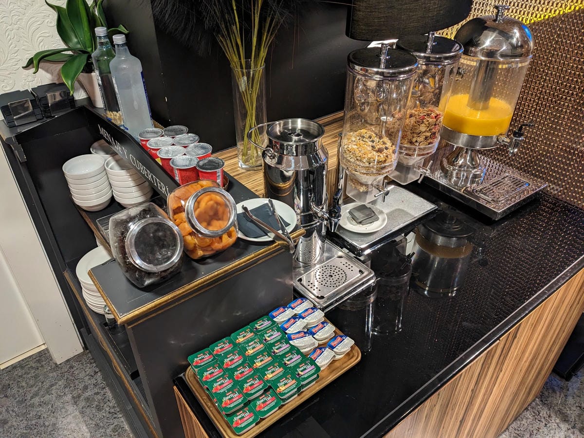 朝聖終點住宿Capitol Boutique Hotel