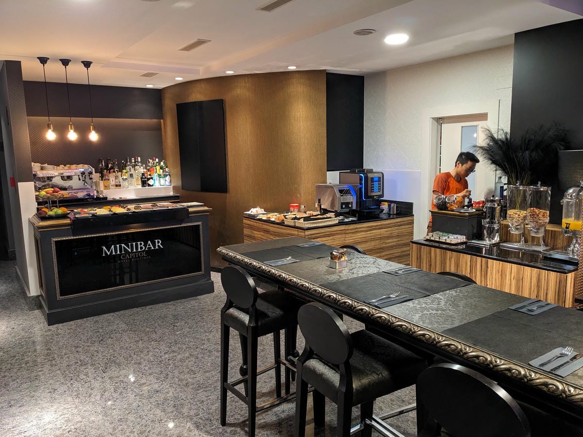 朝聖終點住宿Capitol Boutique Hotel