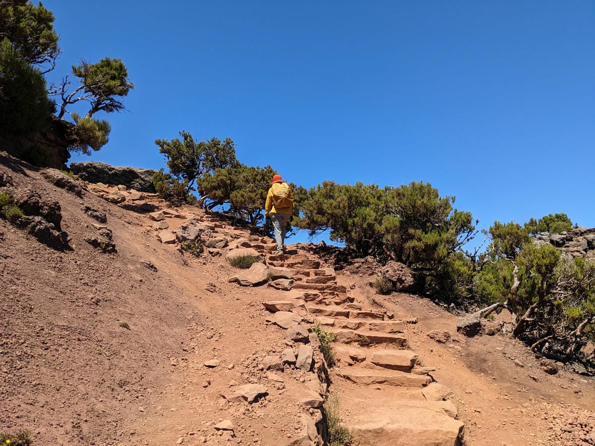 葡萄牙馬德拉島最高峰爬山健行