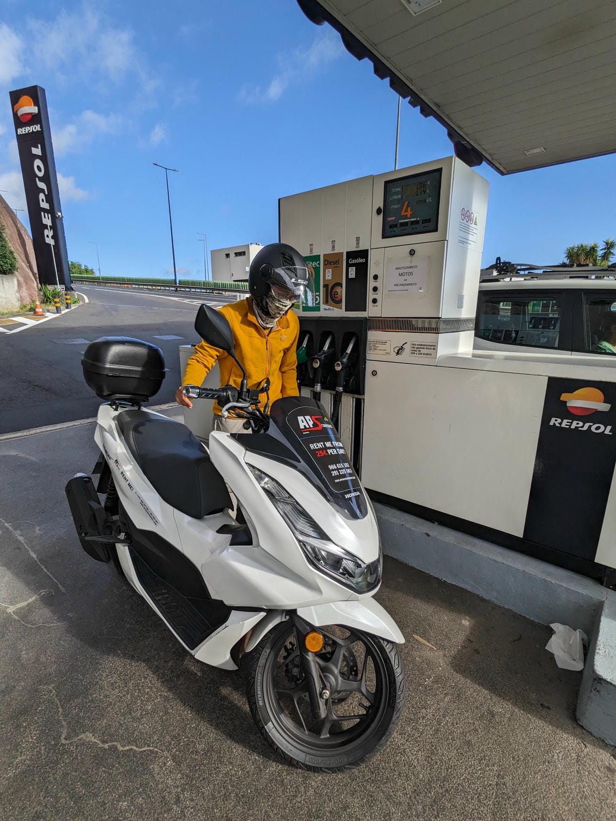 葡萄牙馬德拉島最高峰爬山健行