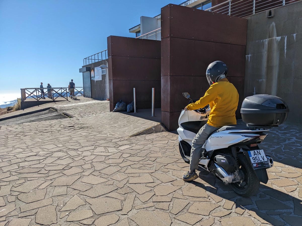 葡萄牙馬德拉島最高峰爬山健行 - 第15張圖 葡萄牙馬德拉島最高峰爬山健行