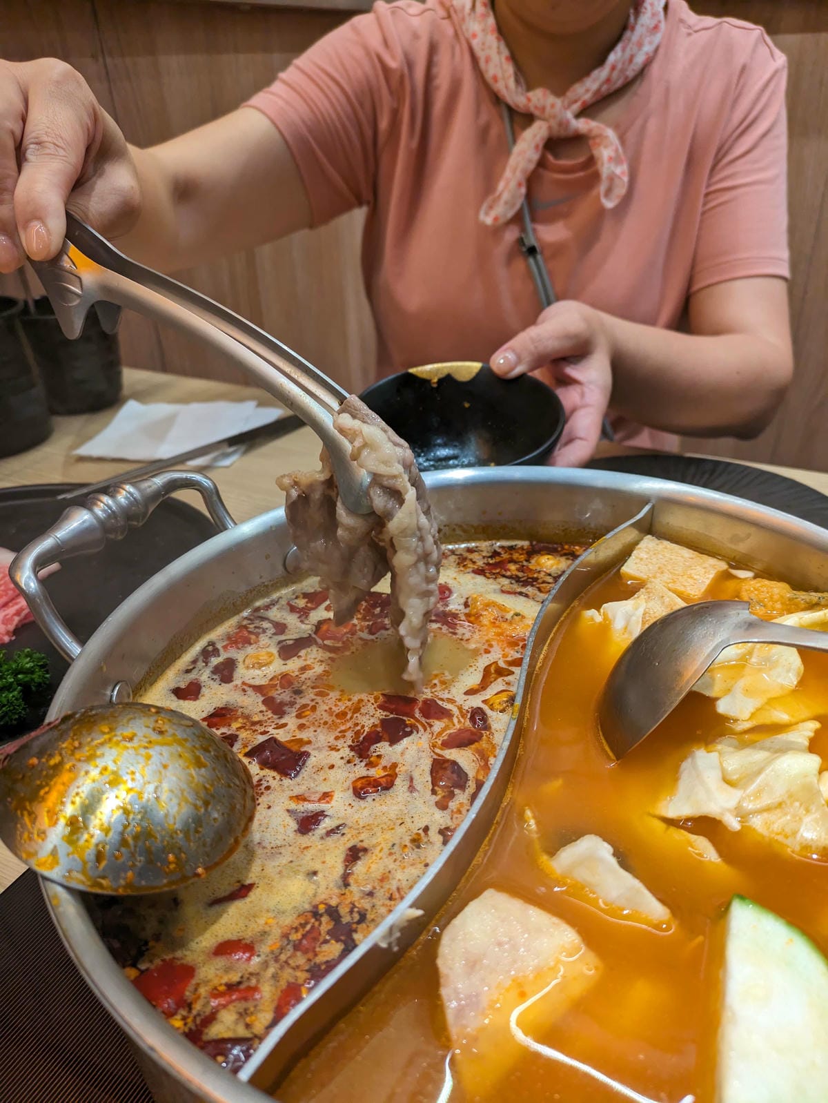 苗栗火鍋吃到飽 – 尚順和牛涮下山吃一波