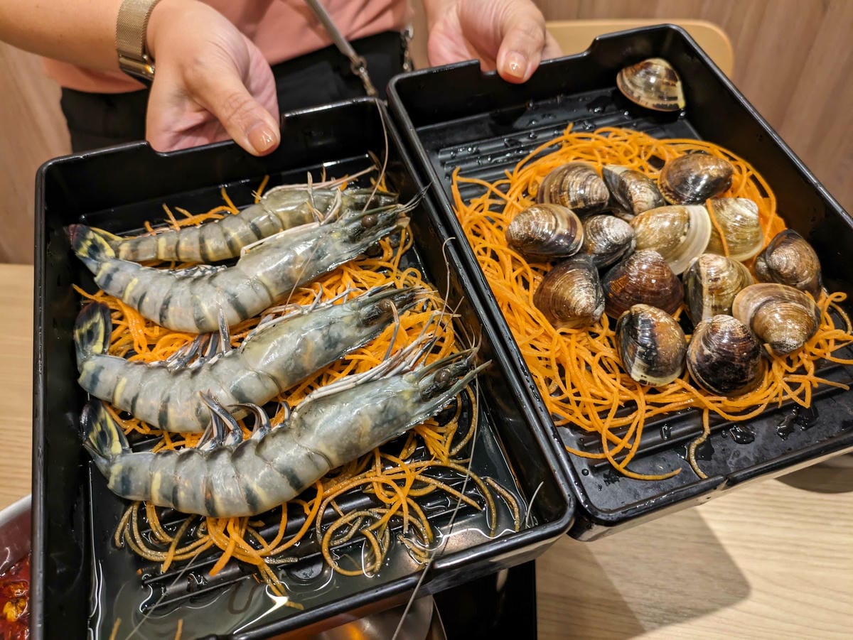 苗栗火鍋吃到飽 – 尚順和牛涮下山吃一波