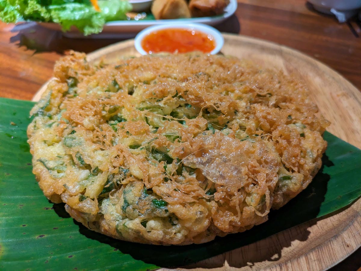 清邁長輩耍廢遊。危險的農產市集