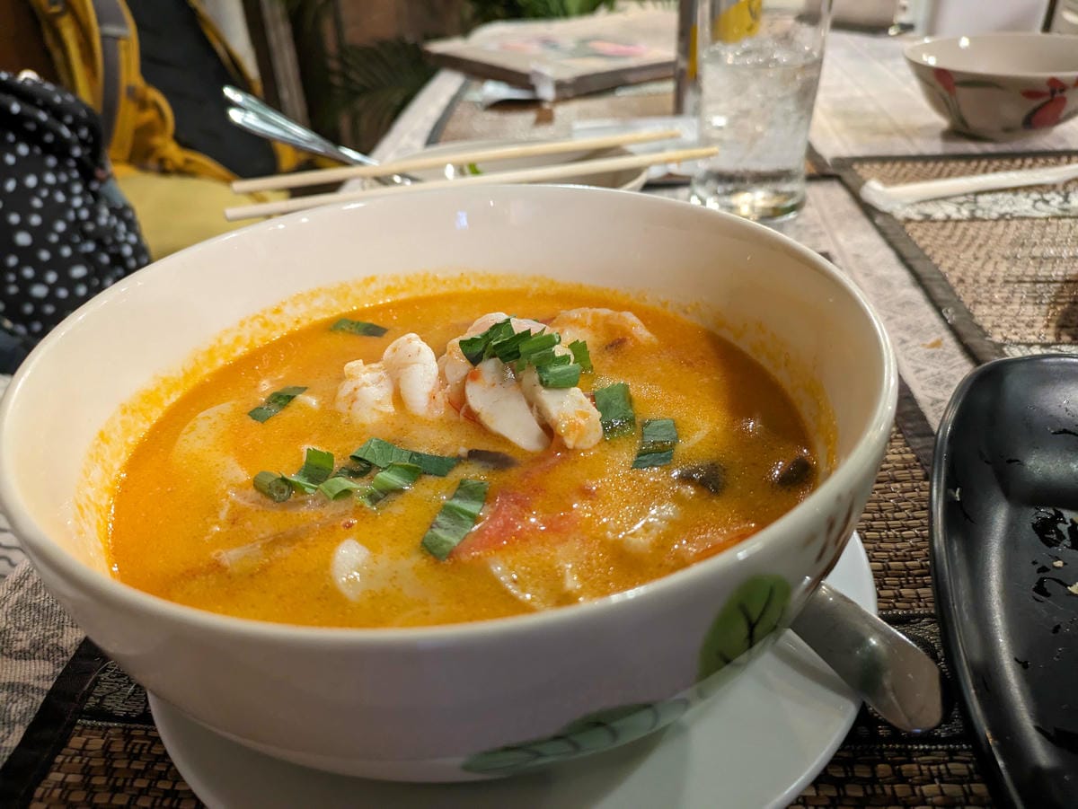 清邁長輩耍廢遊。清邁美食天下