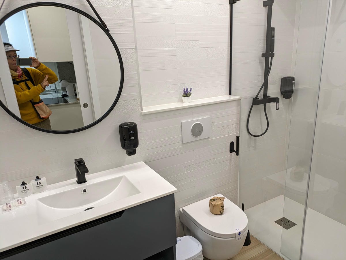 阿斯圖里亞斯 Oviedo 推薦住宿Caveda可寄放行李