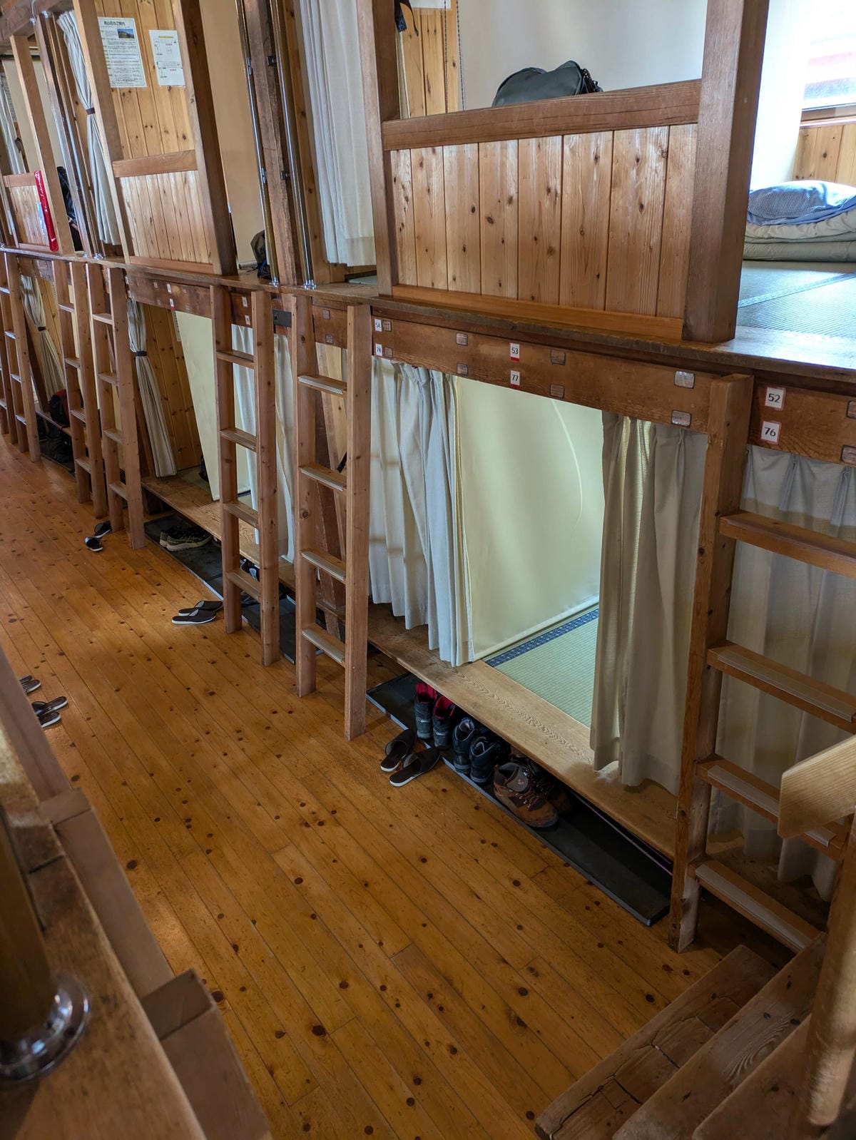 日本北阿爾卑斯山，傳聞說中的燕山莊