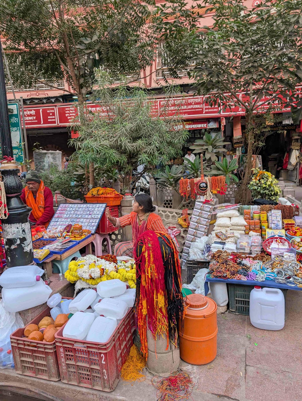 瓦拉納西｜搭船遊恆河拜訪河壇與婆羅門火祭