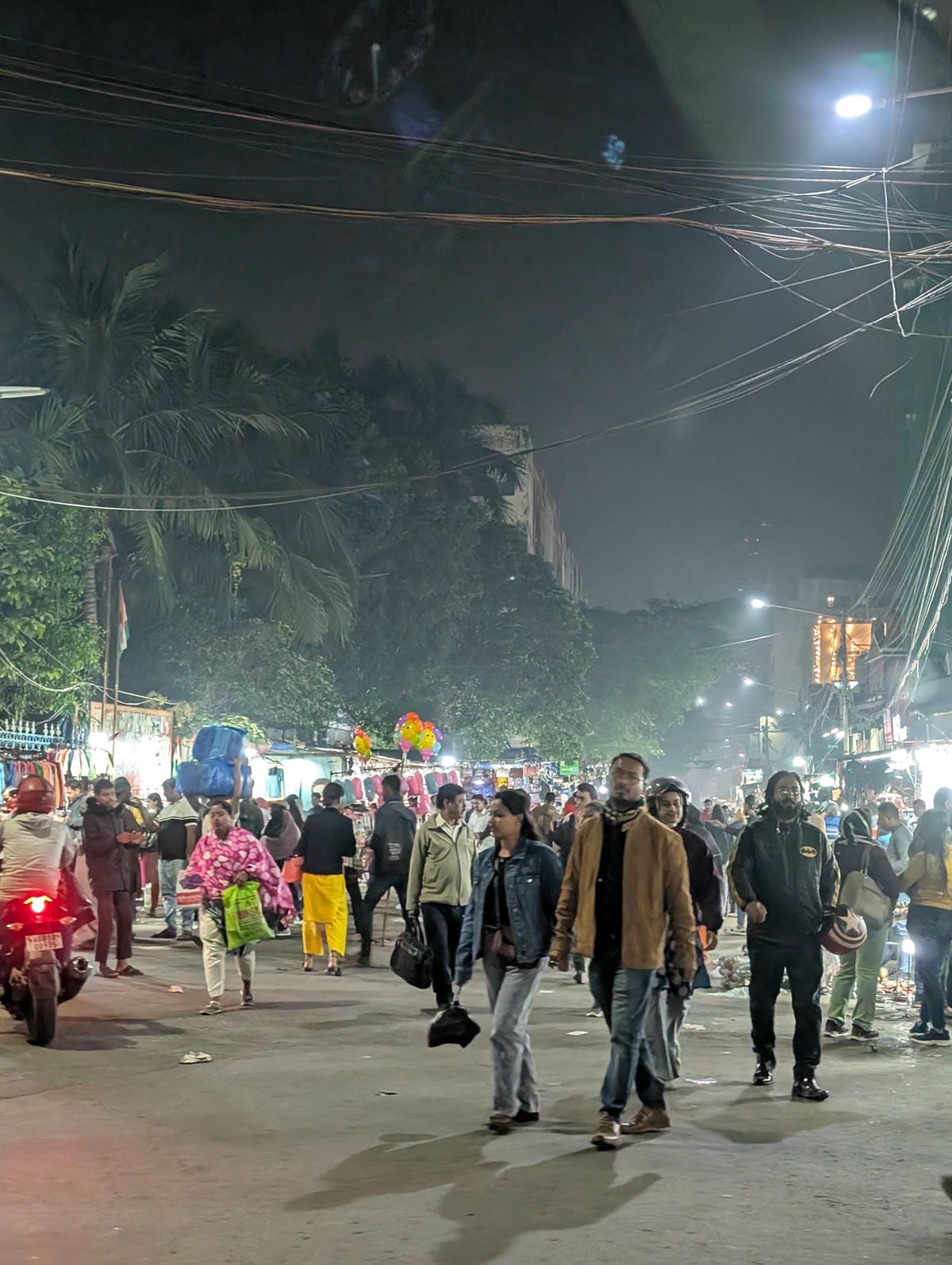 加爾各答初見面，住 peerless 這裡真好！