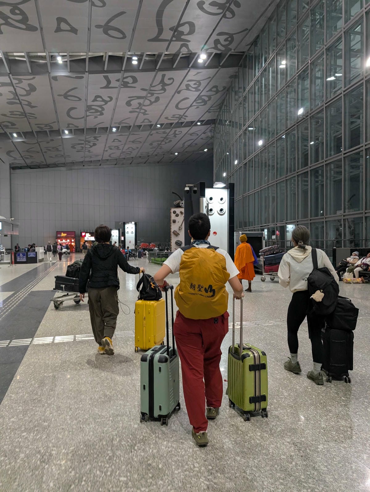 印度最大博物館加爾各答探險記，不忘被銷售員包圍的印度超市