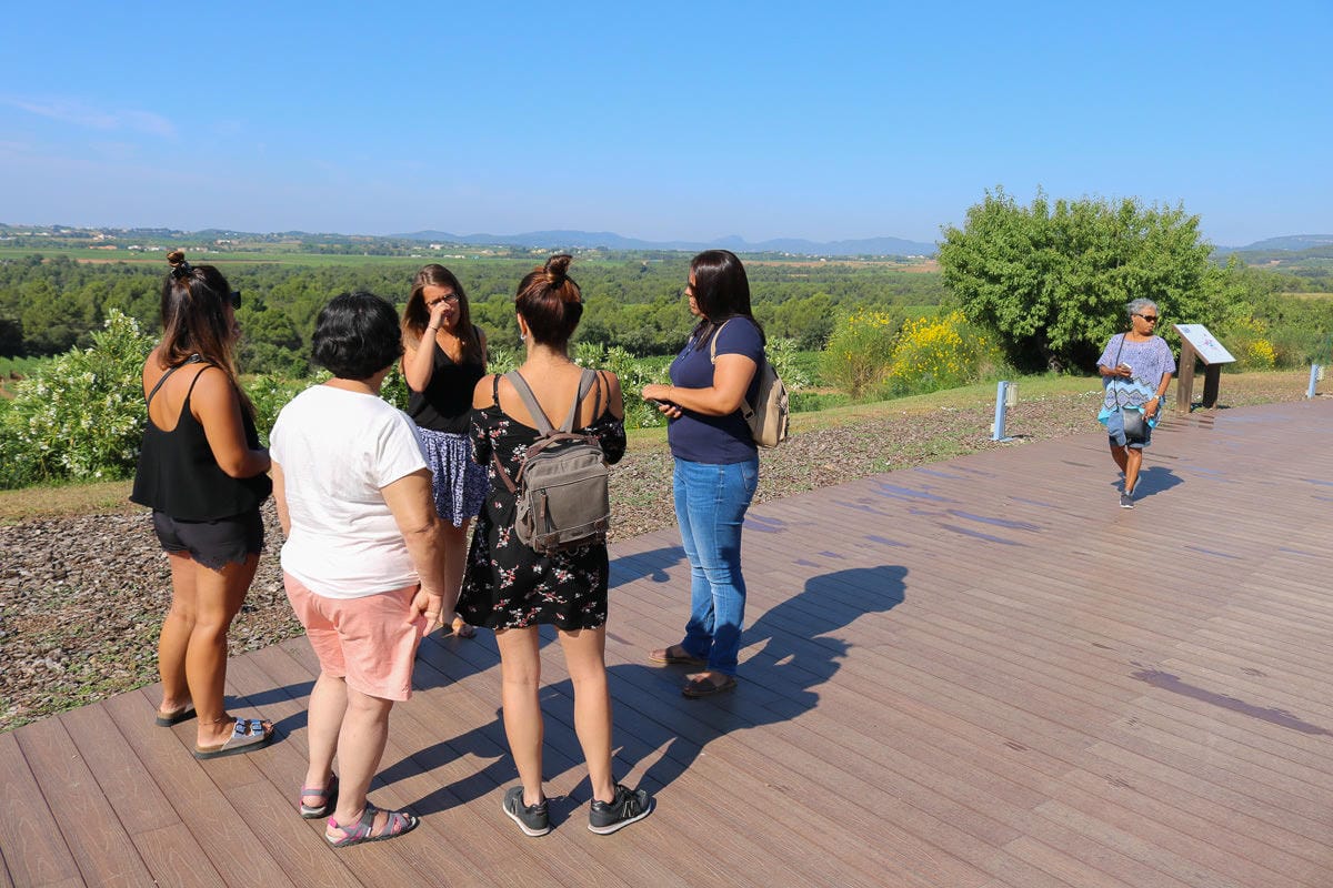西班牙哪個季節去最好？春秋冬天氣怎麼穿？衣服怎麼帶？節慶有哪些